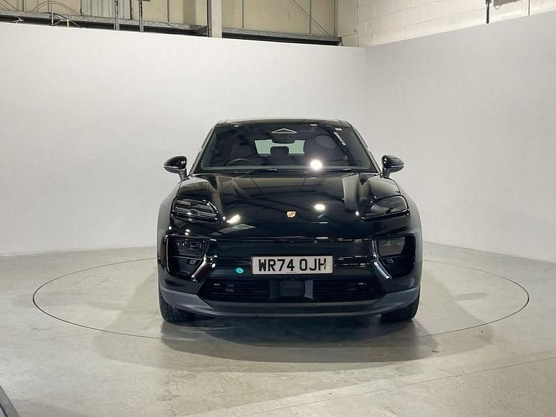 Used Porsche Macan 300 kW (408 HP) 2025 Black SUV