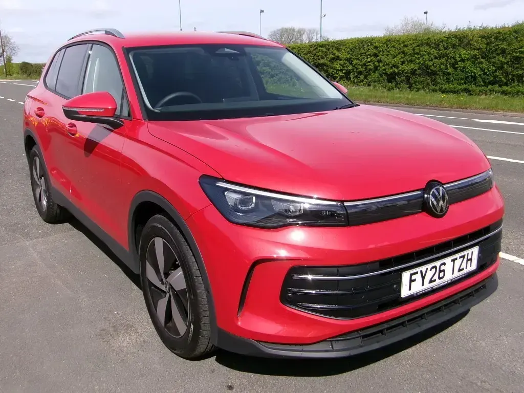 New VW Tiguan Match 2026 Red SUV