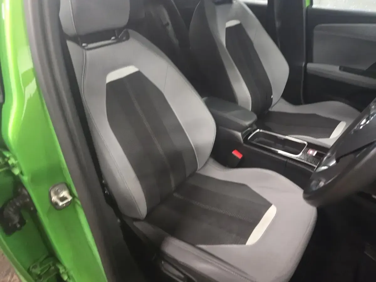 Second-hand Vauxhall Mokka Elite 100 kW (136 CP) 2021 Verde SUV