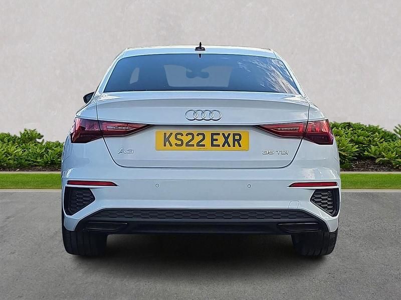 Used Audi A3 Advanced 150 HP (110 kW) 2022 White Sedan