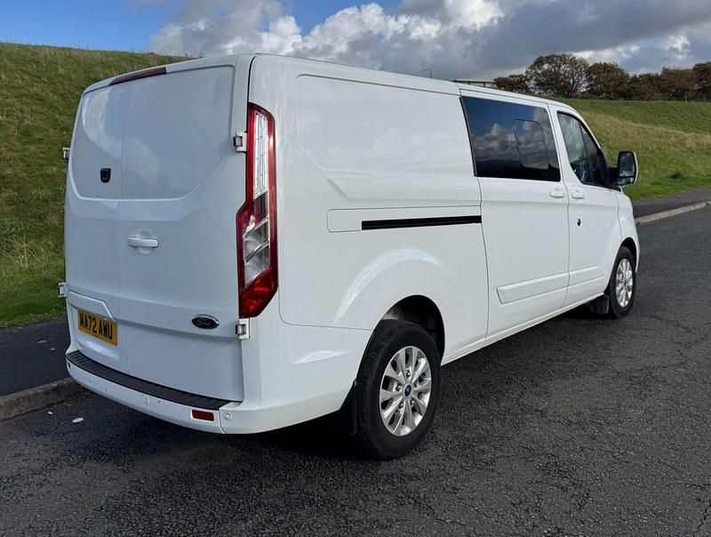 Second-hand Ford Transit Custom Limited 130 CP (95 kW) 2022 Alb Van