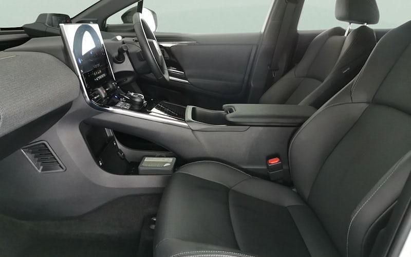 Used Toyota bZ4X Edition 160 kW (218 HP) 2022 White SUV