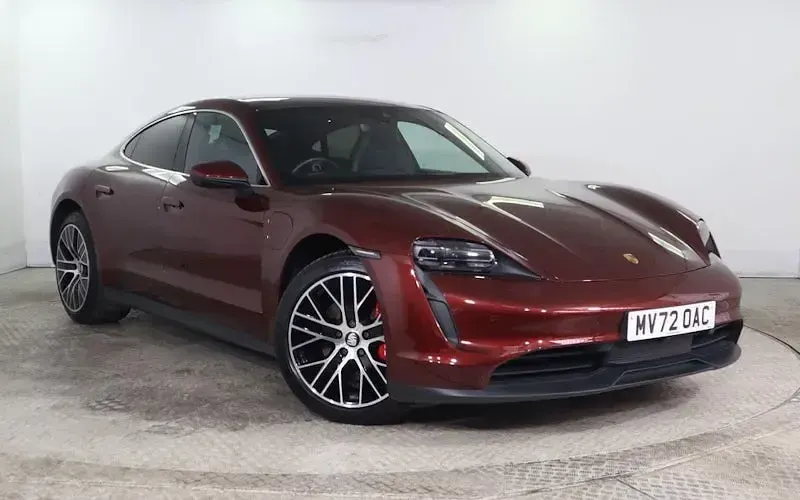 Used Porsche Taycan Performance Package 419 kW (571 HP) 2022 Sedan