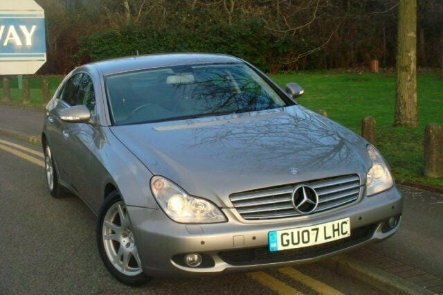 Used 2007 Land Rover Range Rover SUV | £8,890 - Image 1/4