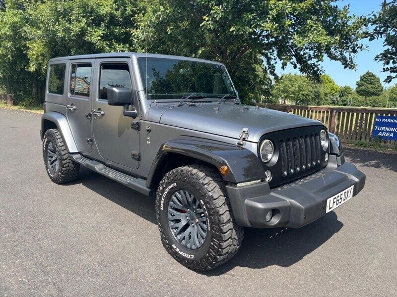 Black Used 2015 Jeep Wrangler Sahara SUV | £24,995 (Fair price) - Image 1/4