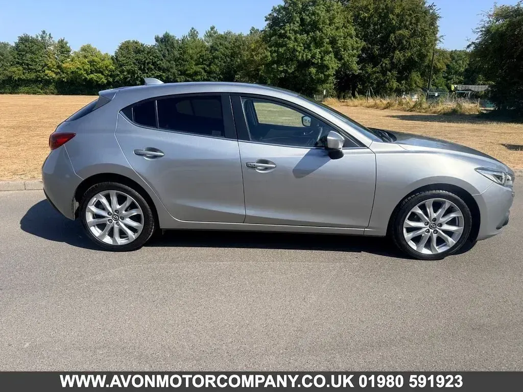 Used Mazda 3 Inclusive 165 HP (121 kW) 2014 Silver Hatchback
