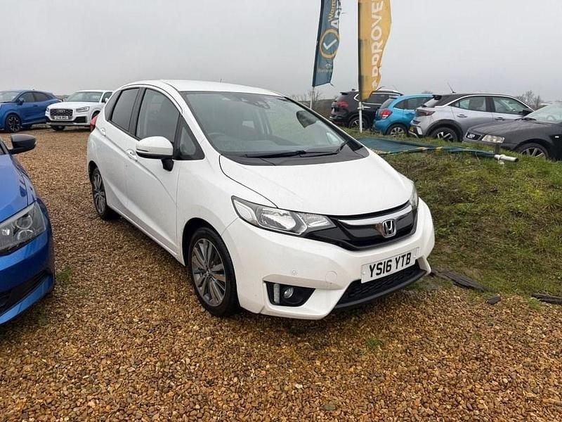 Used Honda Jazz EX 102 HP (75 kW) 2016 White Hatchback