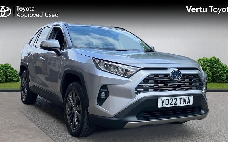 Used 2024 Toyota RAV4 Hybrid Design SUV | £25,915 (Super price) - Image 1/4