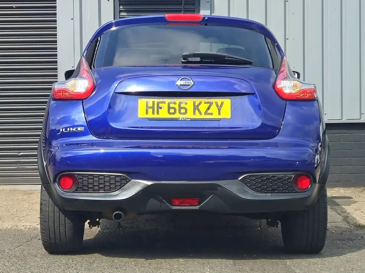 Used Nissan Juke N-Connecta 115 HP (84 kW) 2016 Blue SUV