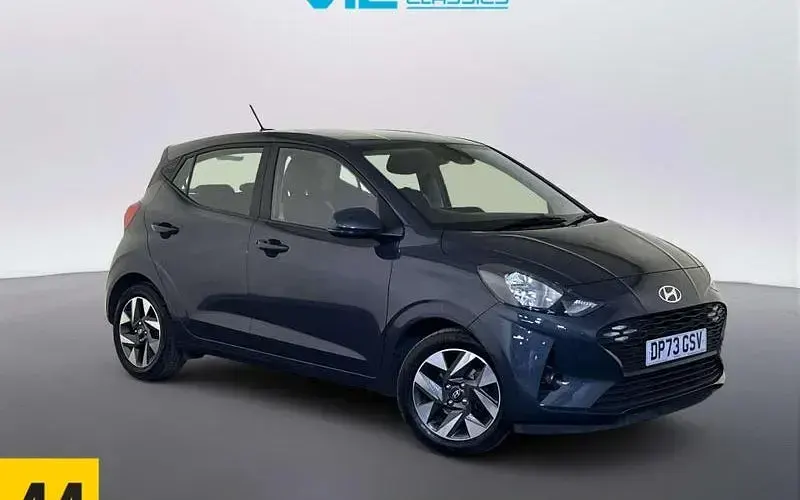 Used Hyundai i10 Advanced 67 HP (49 kW) 2024 Hatchback