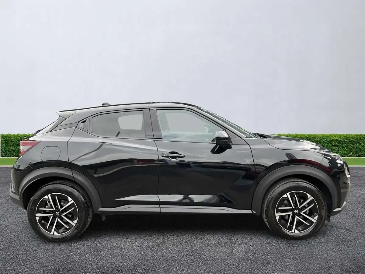 Used Nissan Juke N-Connecta 2025 Black SUV