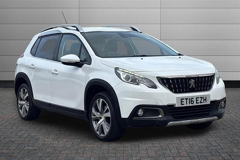 Used Peugeot 2008 Allure 110 HP (80 kW) 2016 White SUV