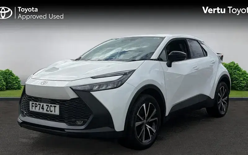 Used Toyota C-HR Design 223 HP (164 kW) 2026 SUV