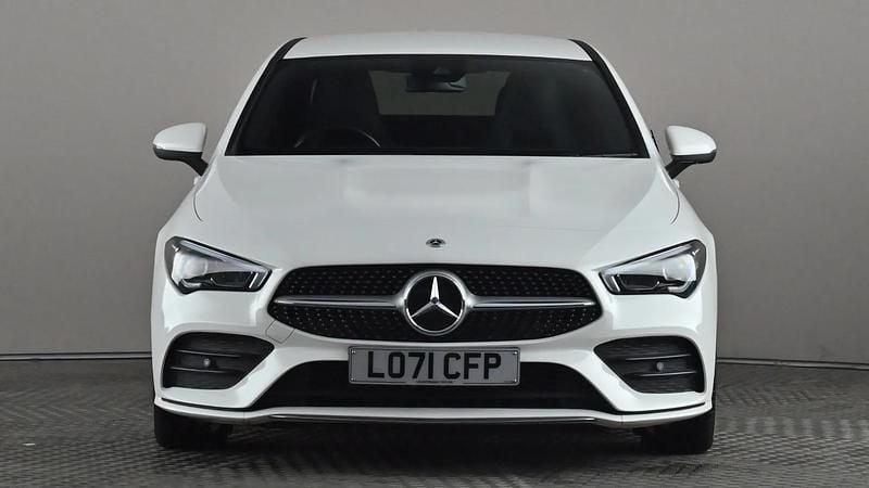 Used Mercedes CLA180 AMG line 136 HP (100 kW) 2021 White Sedan