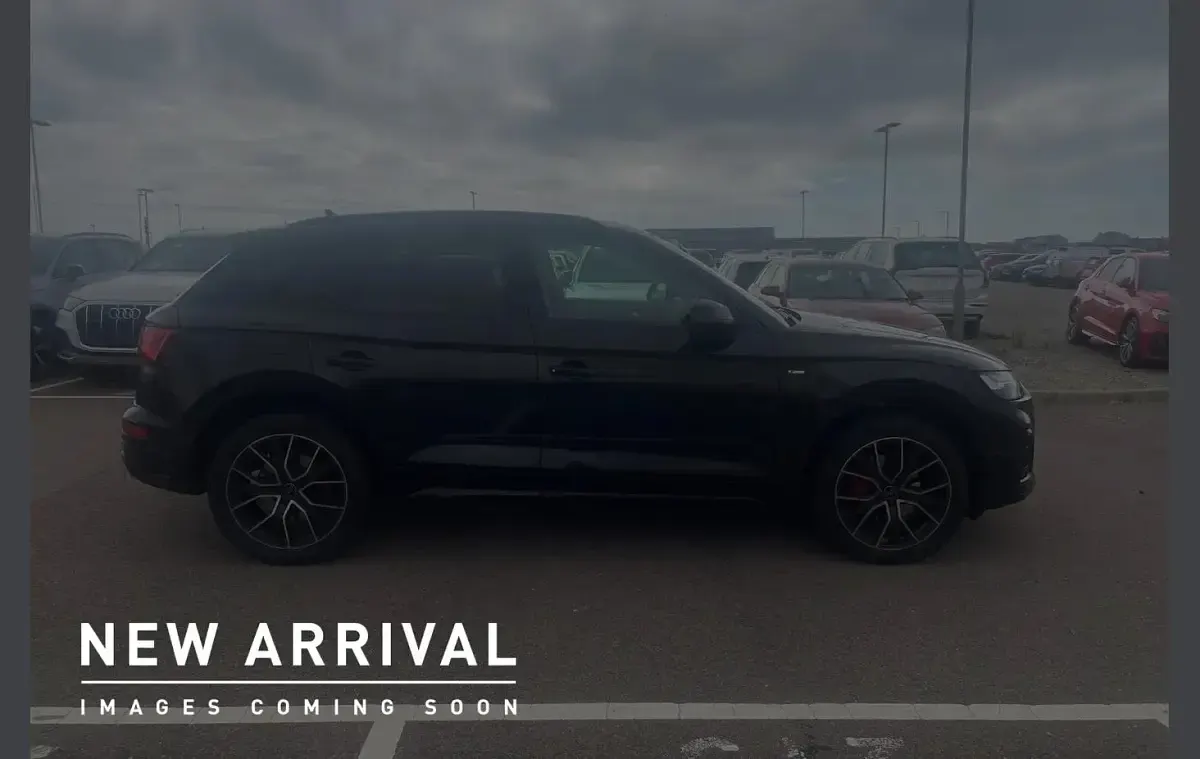 Used Audi Q5 Comfort 200 HP (147 kW) 2023 Black SUV