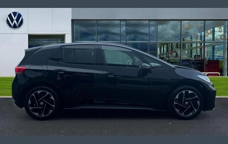 New VW ID.3 Pro 147 kW (200 HP) 2026 Black Hatchback