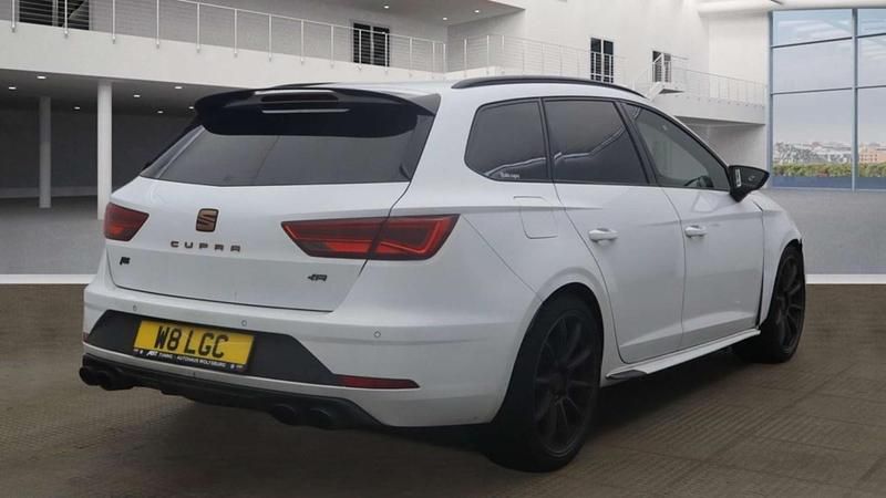 Used Seat Leon ST 4Drive 2020 White Estate