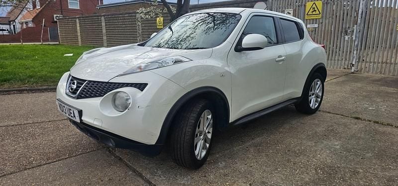 Used Nissan Juke Acenta 117 HP (86 kW) 2013 White SUV