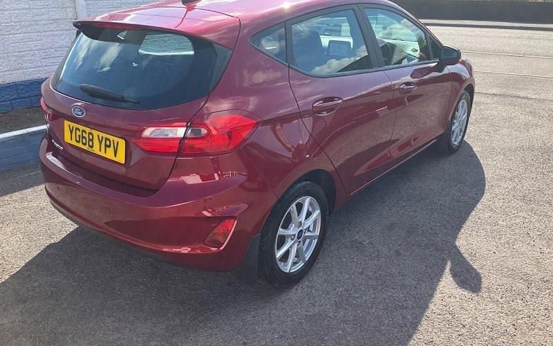 Used Ford Fiesta Zetec 101 HP (74 kW) 2019 Hatchback
