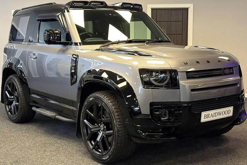 Usado Land Rover Defender HSE Dynamic 300 HP (220 kW) 2024 Cinzento SUV