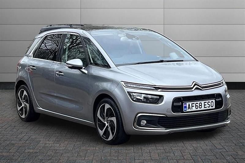 Used Citroën C4 SpaceTourer Flair 163 HP (119 kW) 2018 Grey MPV