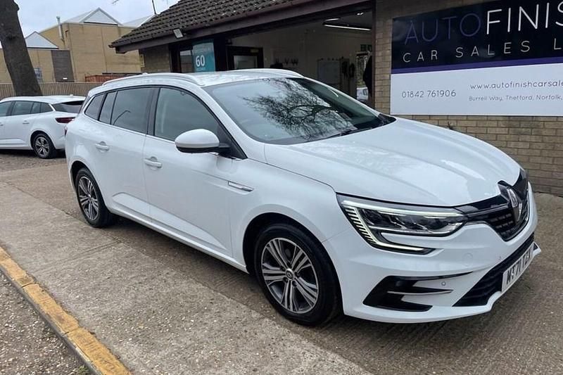 Used Renault Mégane IV Iconic 114 HP (83 kW) 2022 Estate