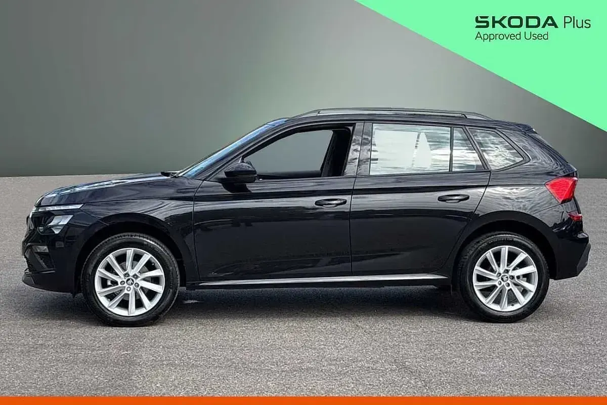 Used Skoda Kamiq SE 85 HP (62 kW) 2025 Black magic pearl effect SUV