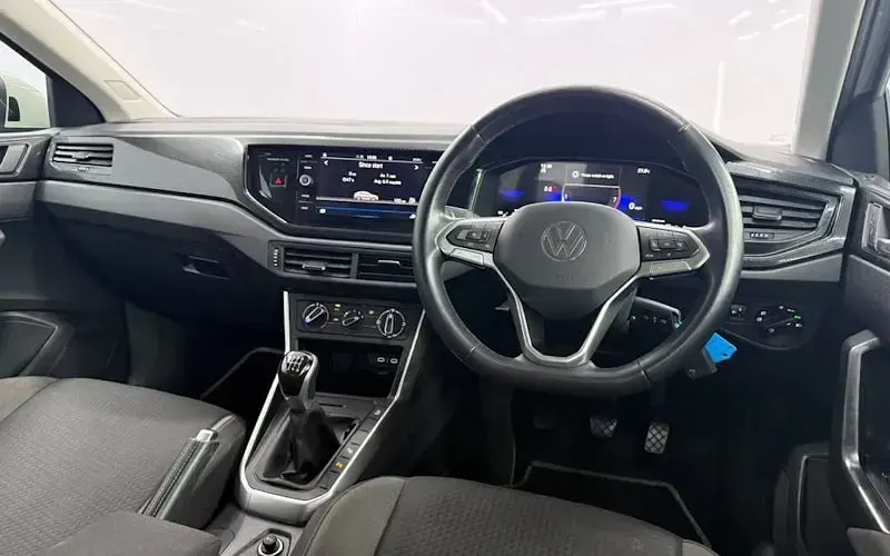 Used VW Taigo Life 110 HP (80 kW) 2024 Grey SUV