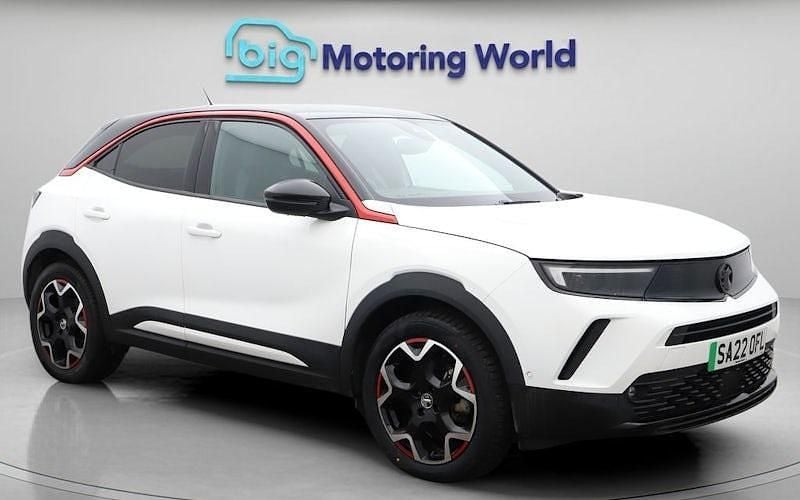 Used Vauxhall Mokka SRi 100 kW (136 HP) 2022 White SUV