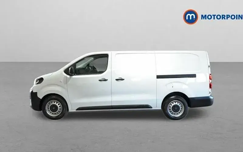 Używany Peugeot Expert 120 KM (88 kW) 2025 Van