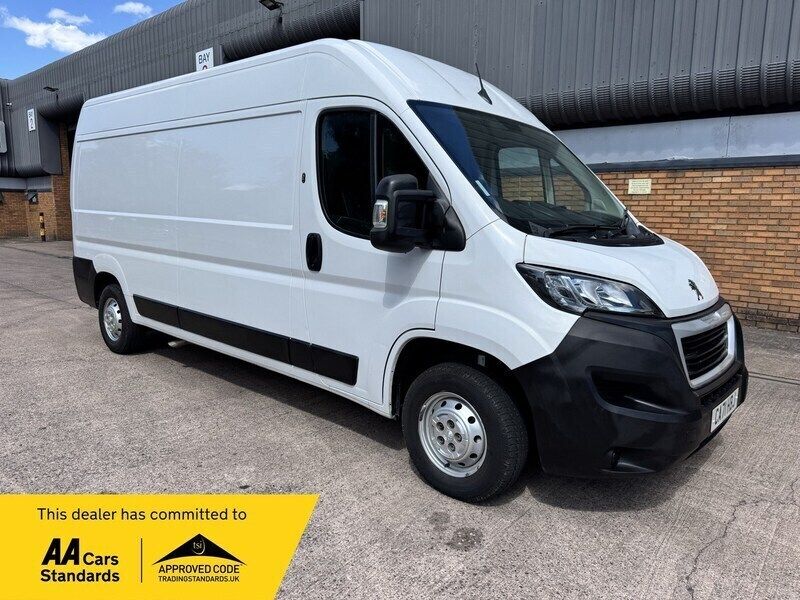 White Used 2021 Peugeot Boxer Van | £10,395 (A bit pricey) - Image 1/4