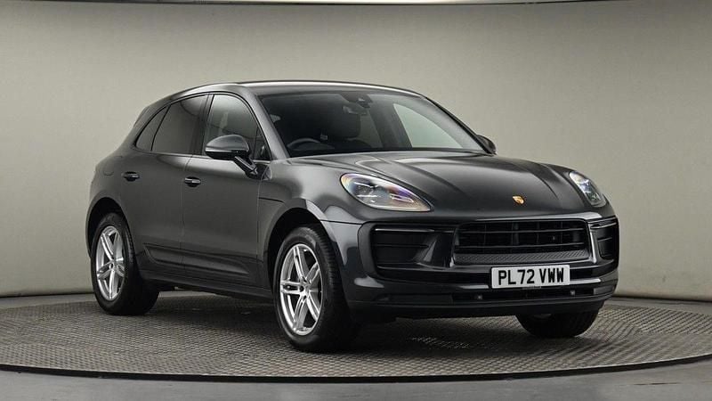 Volcano grey Used 2023 Porsche Macan SUV | £44,400 (Fair price) - Image 1/4