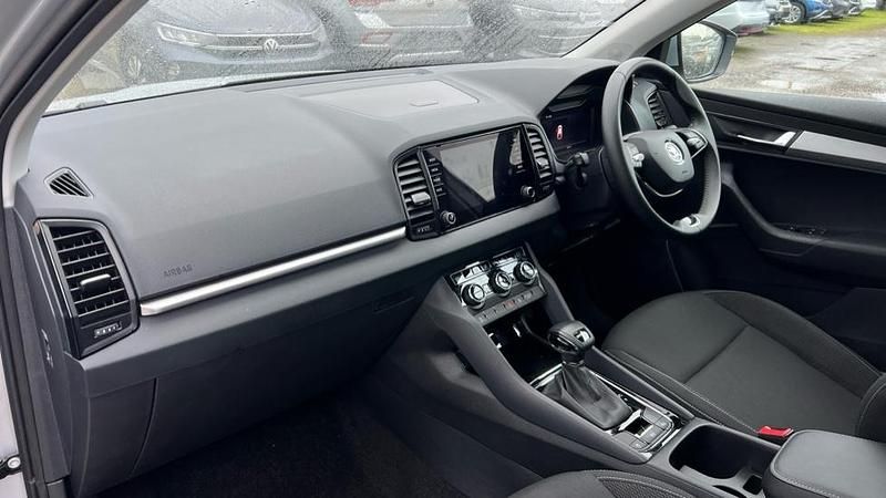 Used Skoda Karoq SE Drive 150 HP (110 kW) 2024 Silver SUV