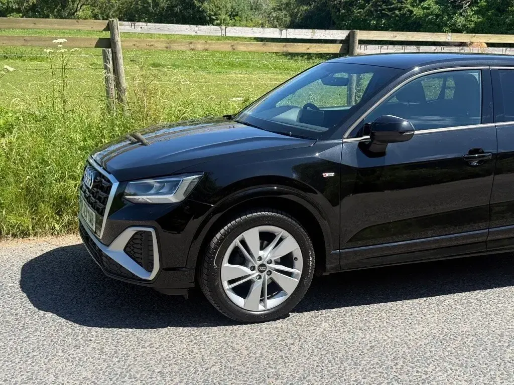 Used Audi Q2 S-Line 150 HP (110 kW) 2024 Black SUV