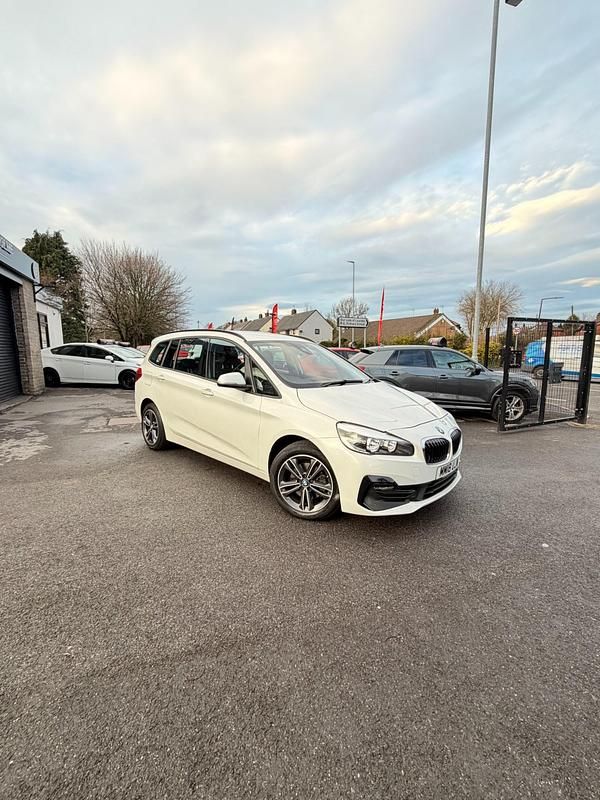 White Used 2018 BMW 218 Sport Line Estate | £8,995 (Super price) - Image 1/4