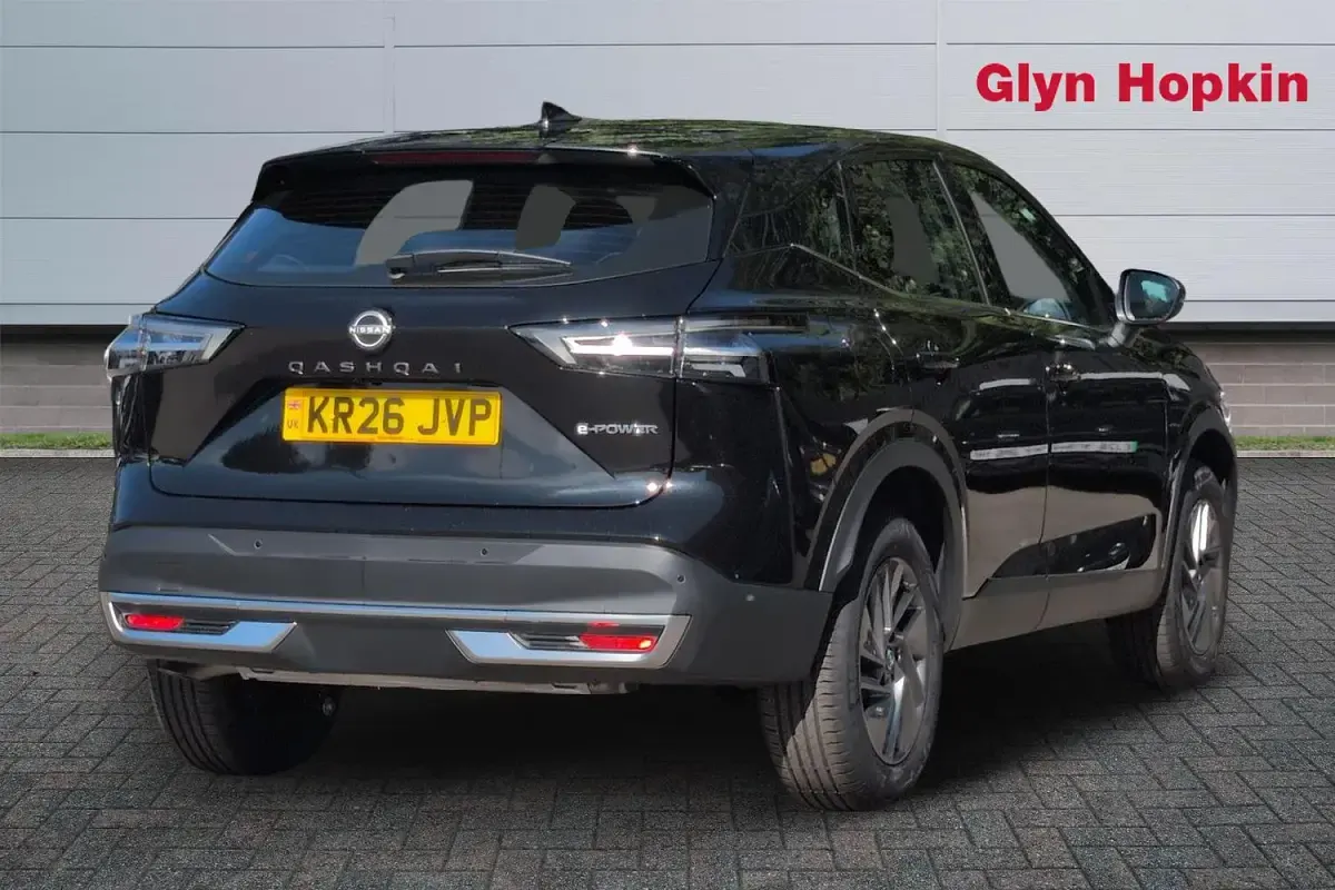 New Nissan Qashqai Acenta Premium 2026 Black SUV