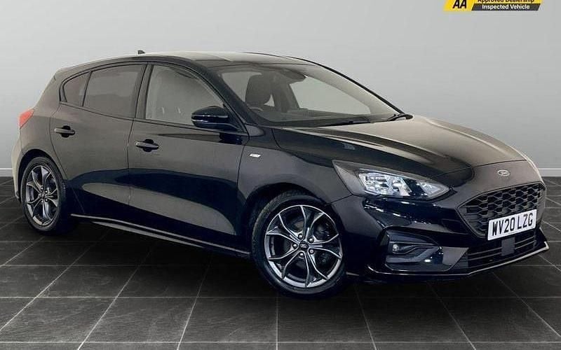 Black Used 2020 Ford Focus ST-Line Hatchback | £10,595 (Good price) - Image 1/2