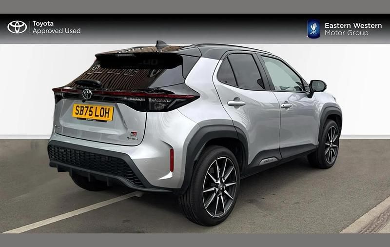 Used Toyota Yaris Cross Sport 128 HP (94 kW) 2025 Silver SUV