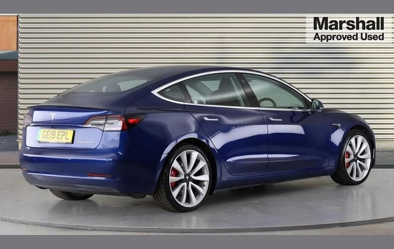 Used Tesla Model 3 Performance 461 kW (627 HP) 2019 Blue Sedan