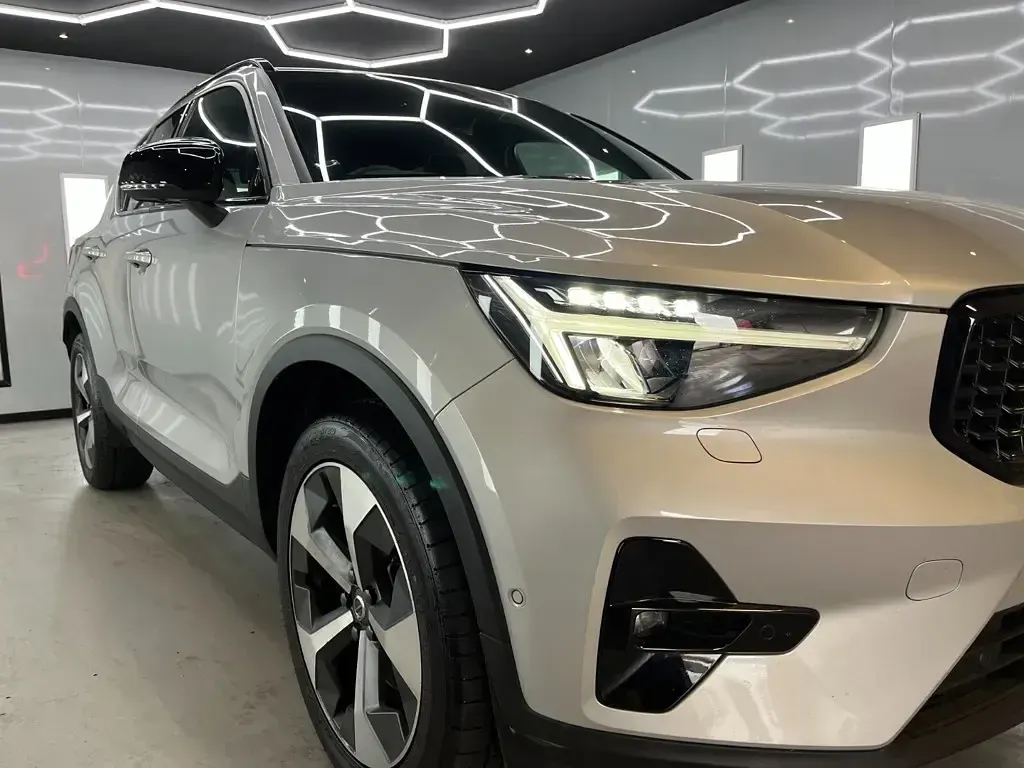 Used Volvo XC40 Ultimate 2022 Silver SUV