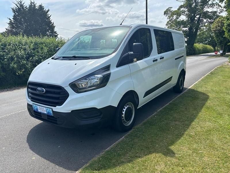 Used Ford Transit Custom 105 HP (77 kW) 2019 White Van