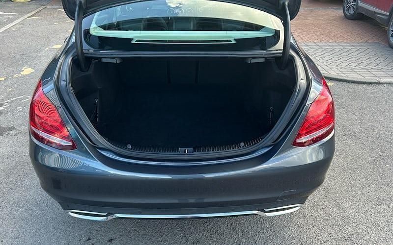 Used Mercedes C200 184 HP (135 kW) 2015 Sedan