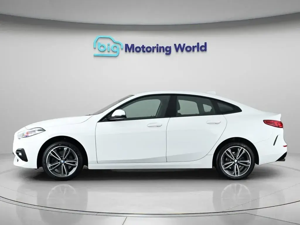 Used BMW 218 Sport Line 136 HP (100 kW) 2022 White Coupe