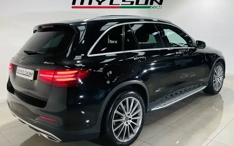 Usado Mercedes GLC220 AMG Line Premium 170 HP (125 kW) 2018 Carrinha