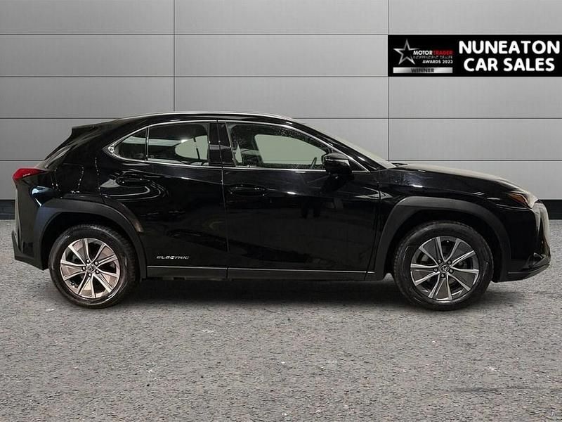Used Lexus UX 150 kW (204 HP) 2022 Black SUV