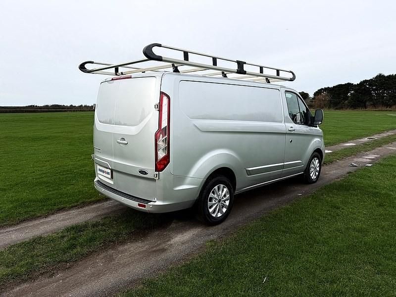 Used Ford Transit Custom Limited 130 HP (95 kW) 2020 Silver Van