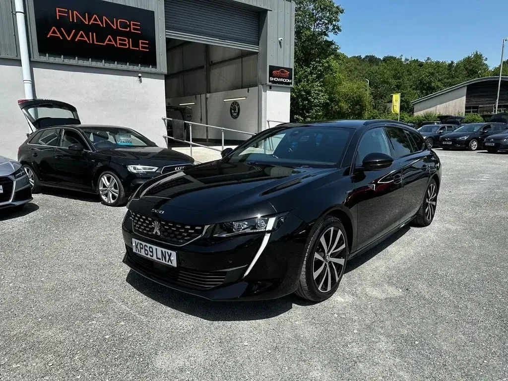Used Peugeot 508 SW GT-line 130 HP (95 kW) 2019 Black Estate