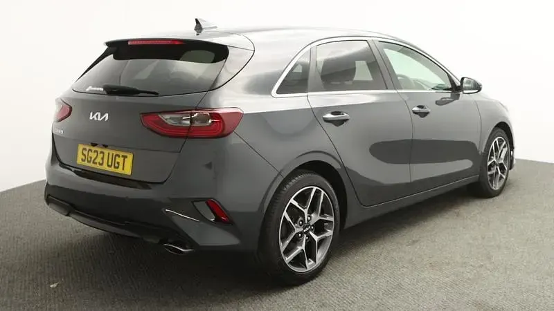 Used Kia Ceed 158 HP (116 kW) 2023 Grey Hatchback