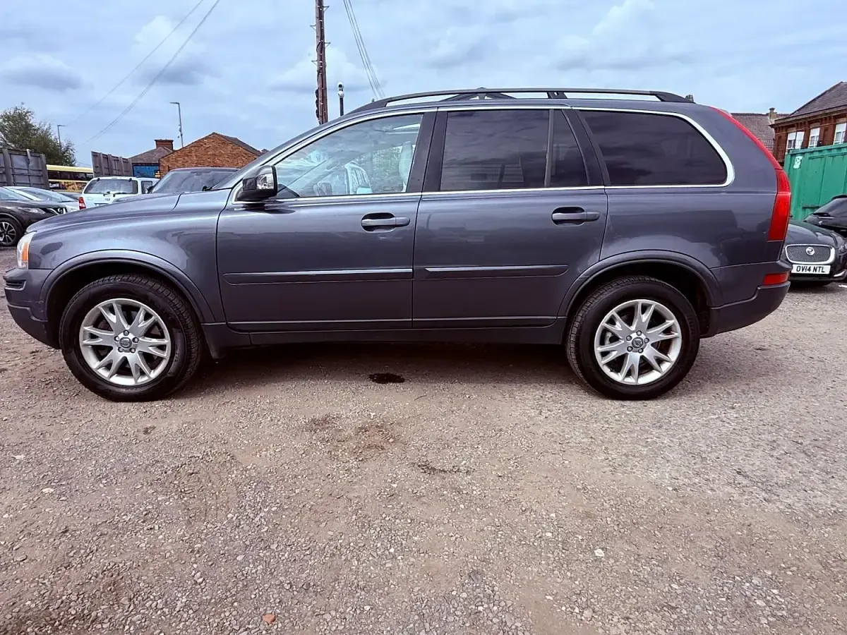 Used Volvo XC90 SE 182 HP (133 kW) 2008 Grey SUV