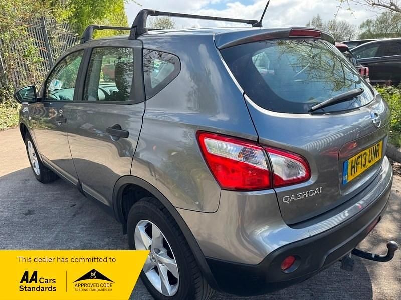 Used Nissan Qashqai Visia 117 HP (86 kW) 2013 Grey SUV